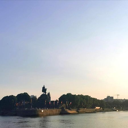 Auszeit Rhein-Mosel Lägenhet Waldesch Exteriör bild