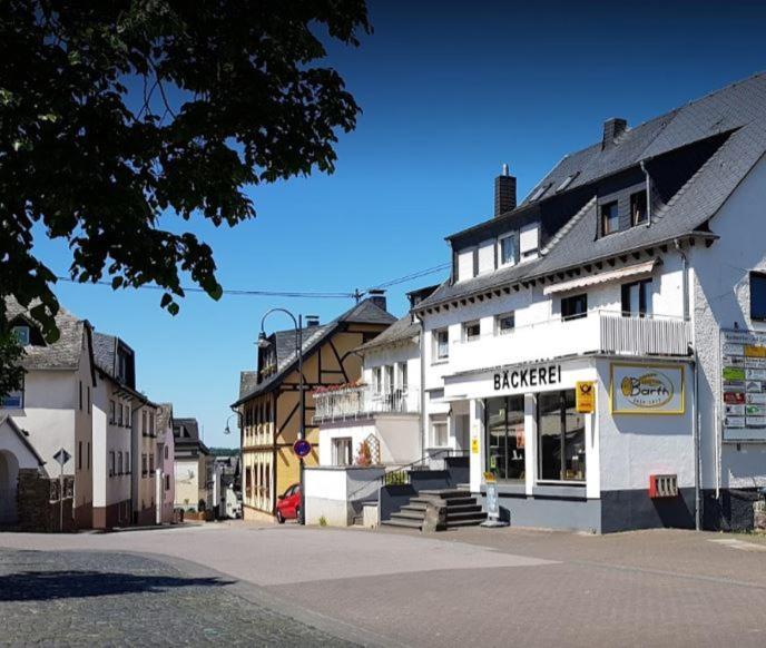 Auszeit Rhein-Mosel Lägenhet Waldesch Exteriör bild