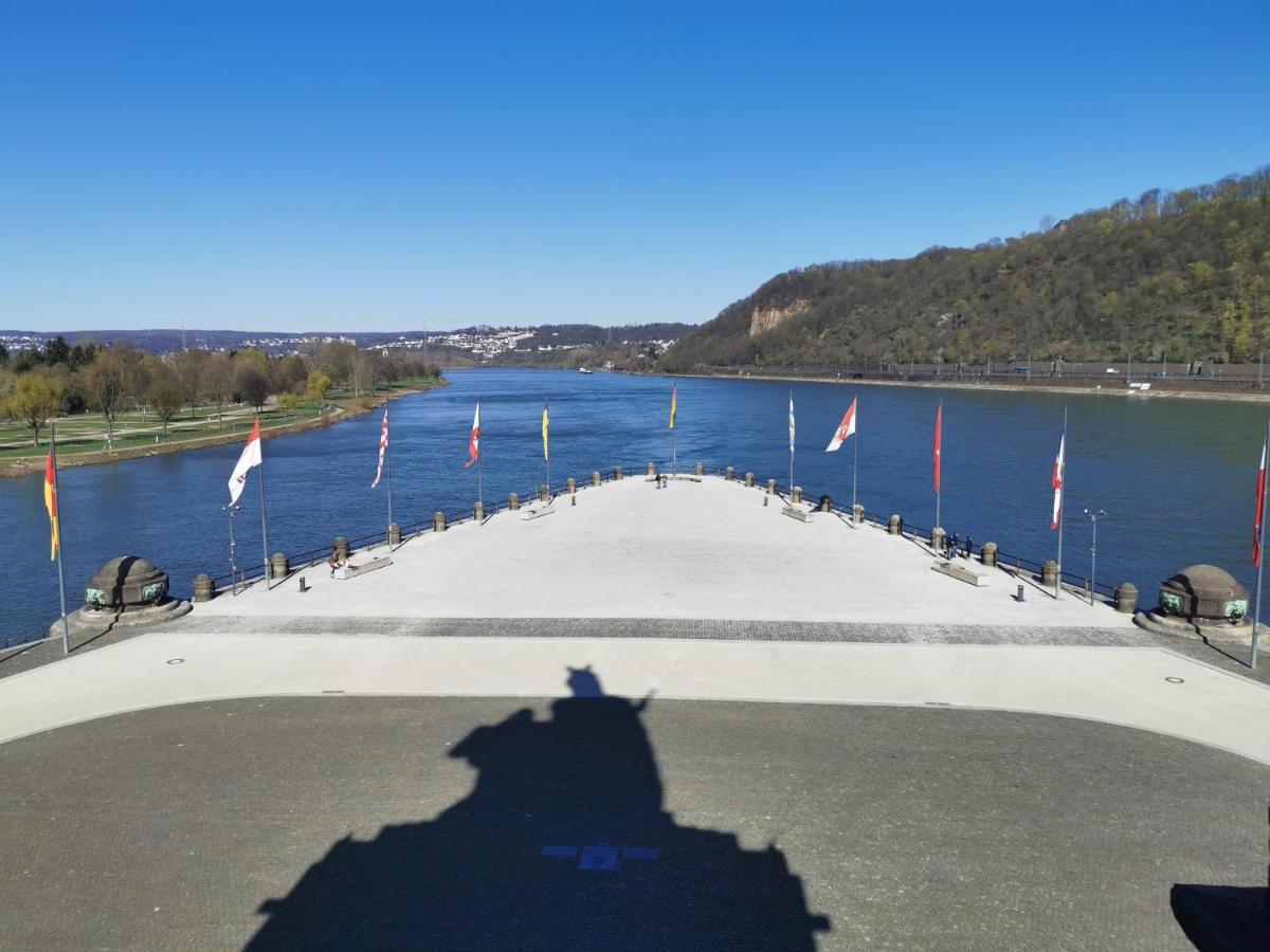 Auszeit Rhein-Mosel Lägenhet Waldesch Exteriör bild